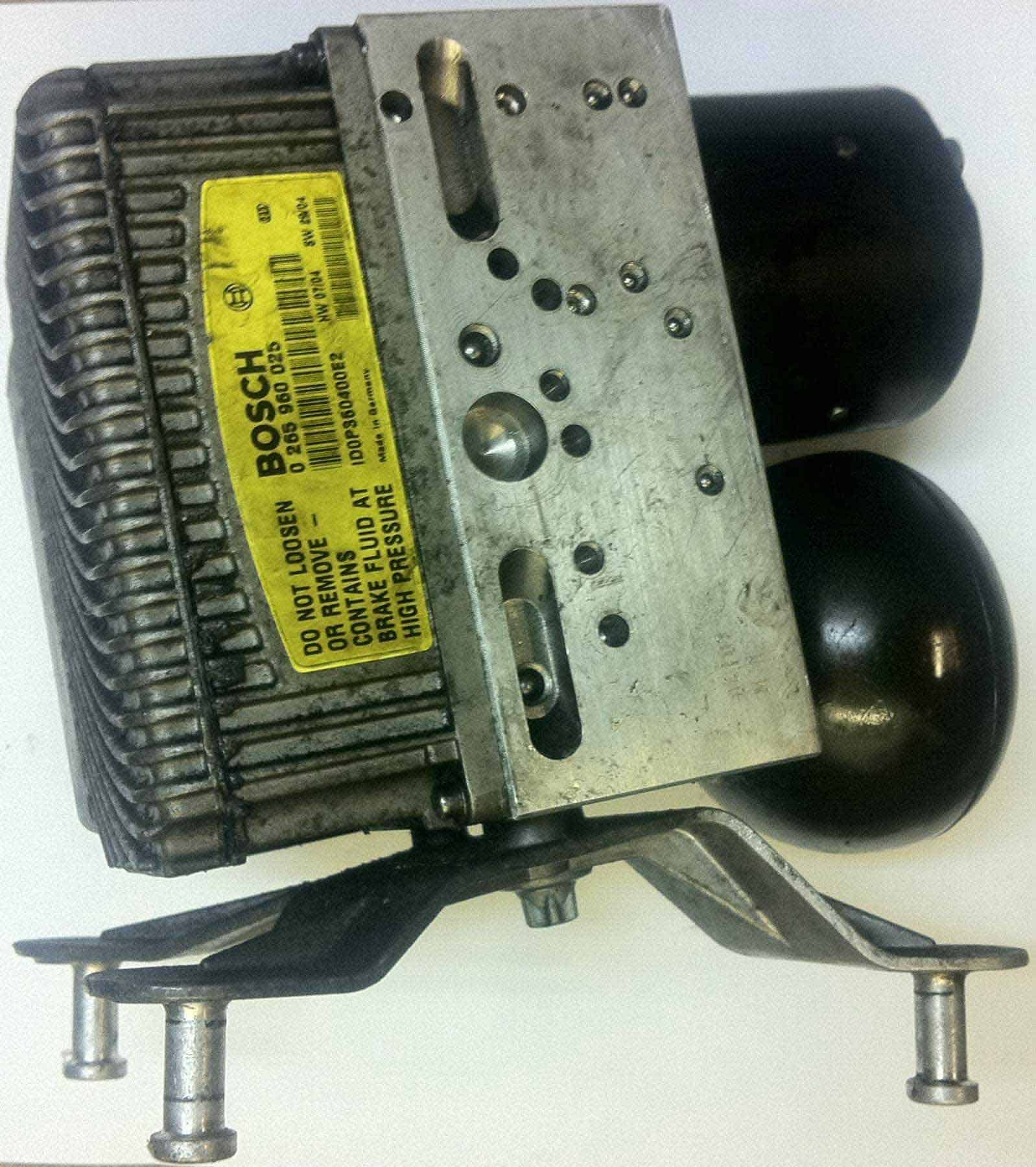 Mercedes Sensotronic Brake Control (SBC) ABS Pump